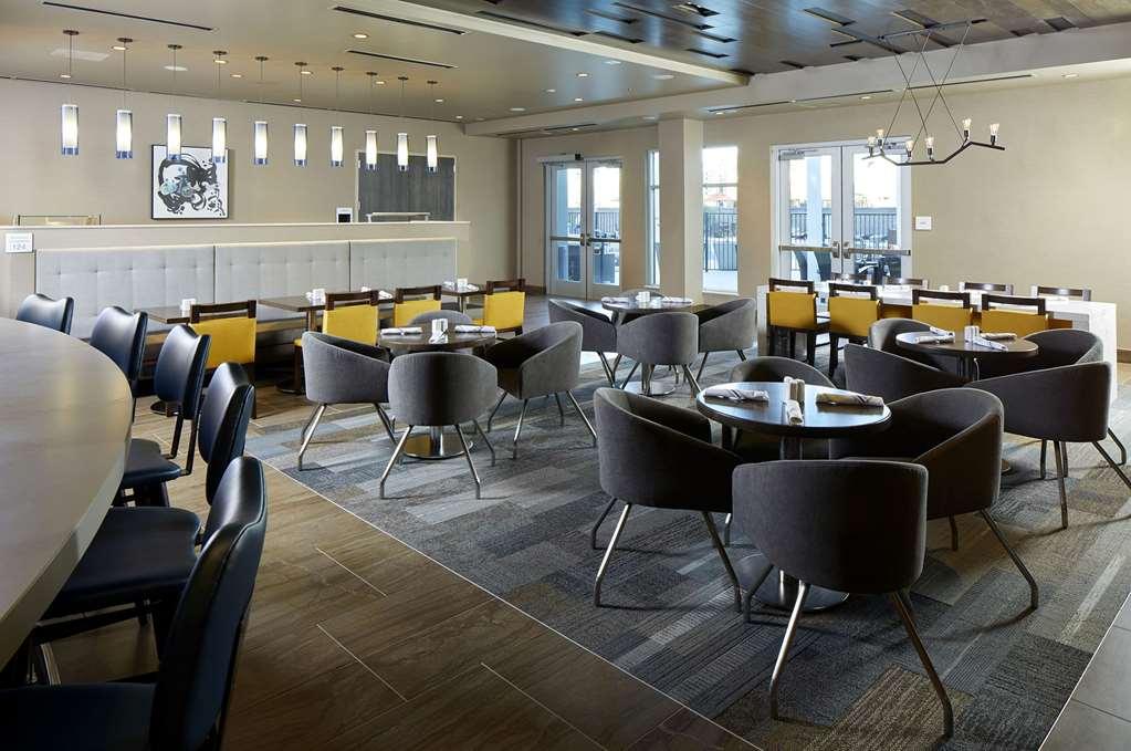 Cambria Hotel Phoenix Chandler - Fashion Center Ресторант снимка